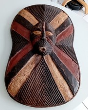 Bouclier masque africain d'occasion  Saint-Genis-Pouilly