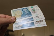 Five pound notes for sale  OXFORD