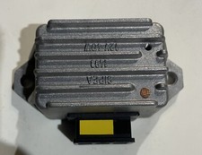 Regolatore raddrizzatore piagg usato  Villachiara