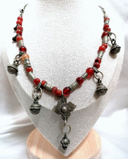 ANTICA COLLANA ETNICA TRIBALE BERBERA CON CORNIOLE E PENDENTI, 1900. na sprzedaż  Wysyłka do Poland