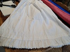 Ancien jupon fillette d'occasion  Plan-d'Orgon