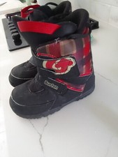 Size 2.5 burton for sale  BURY