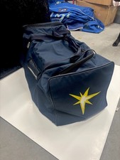 Bolsa de equipamento de viagem usada Tampa Bay Rays Team emitida - Ouro marinho MLB, usado comprar usado Bolsa de equipamento de viagem usada Tampa Bay Rays Team emitida - Ouro marinho MLB, usado comprar usado  Enviando para Brazil