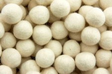 Perles boules feutre d'occasion  Ardres