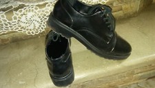Scarpe nere stringate usato  Potenza