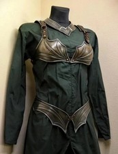 Costume armure femme d'occasion  Expédié en France