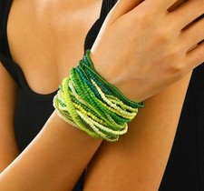 Bracciale donna pietre usato  Italia