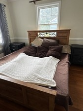 Queen bed for sale  Springfield