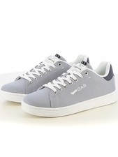 Sneakers stringate uomo usato  Piazza Armerina