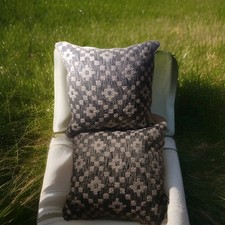 Villa throw pillows for sale  Edmond