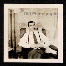 CADEIRA RELAXANTE PARA SALA DE ESTAR HOMEM FELIZ CACHIMBO FOTO ANTIGA/VINTAGE - C812, usado comprar usado CADEIRA RELAXANTE PARA SALA DE ESTAR HOMEM FELIZ CACHIMBO FOTO ANTIGA/VINTAGE - C812, usado comprar usado  Enviando para Brazil