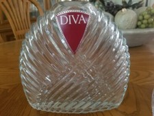 Large diva emanuel for sale  Grove City