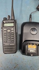 Rádio Motorola XPR 6580 MHz com CARREGADOR E BATERIA  comprar usado  Enviando para Brazil