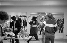 Lote de (3) negativos fotográficos originais 35 mm TOTO Backstage da década de 1970 comprar usado  Enviando para Brazil
