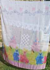 Rideau voilage disney d'occasion  Cabourg