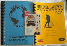 MICHAEL JACKSON DANGEROUS TOUR 1992 UK & EUROPE ITINERARY 1992 & AAA STAFF PASS, usado comprar usado  Enviando para Brazil