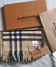 Sciarpa burberry original. usato  Vallefoglia