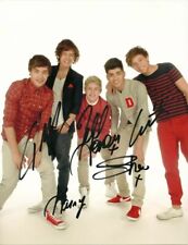 Usado, FOTO ASSINADA REIMPRESSÃO DE BANDA POP ONE DIRECTION 8"X11" comprar usado  Enviando para Brazil