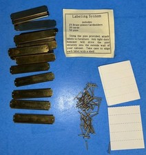 23 porta-cartões vintage latão etiqueta gaveta arquivo armário índice 2 1/2 x 9/16 comprar usado  Enviando para Brazil