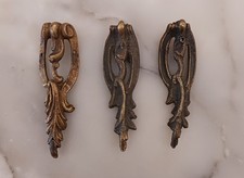 Ornements anciens meuble d'occasion  Batz-sur-Mer