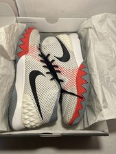 Usado, Tênis de basquete Nike Kyrie 1 Home (705277-100) tamanho 11  comprar usado  Enviando para Brazil