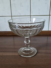 Glasschale bstschale fuß gebraucht kaufen Glasschale bstschale fuß gebraucht kaufen  Dessau-Roßlau