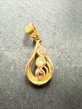 Ancien pendentif médaille d'occasion Ancien pendentif médaille d'occasion  Montereau-Fault-Yonne