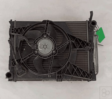 921006980r condensatore renaul usato  Italia
