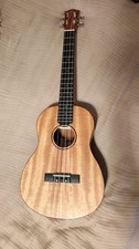 Casha bariton ukulele gebraucht kaufen  München