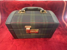 Valisette vintage motif d'occasion  Lyon VI