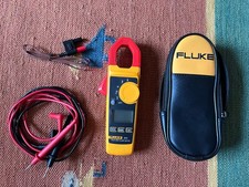 Fluke 325 true d'occasion  Expédié en Belgium
