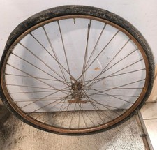 Roue 700 chapeau d'occasion  Clermont-Ferrand-
