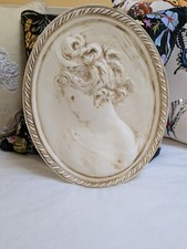 Linda camafeu de parede de gesso formato oval, usado comprar usado  Enviando para Brazil