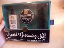 Nuovo set regalo usato  Spedire a Italy