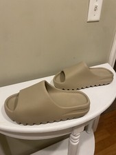 Novo Yeezy Slides Pure tamanho 6 comprar usado  Enviando para Brazil