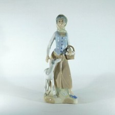 Casades figurine girl for sale  DISS