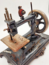Máquina de costura francesa, manivela, anos 1800, ferro fundido preto com ouro - Antiga comprar usado  Enviando para Brazil