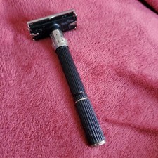 Rasoir papillon gillette d'occasion  Saint-Gilles-Croix-de-Vie