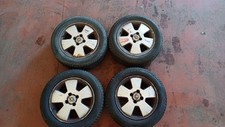 4 gomme m s cerchio 15 usato 4 gomme m s cerchio 15 usato Rimini