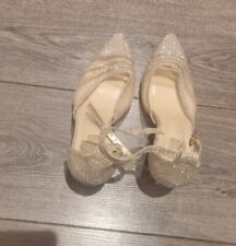 Linzi next court for sale  LONDON