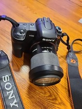 Câmera Digital SLR Sony a200 e Kit de Lente 18-70mm comprar usado Câmera Digital SLR Sony a200 e Kit de Lente 18-70mm comprar usado  Enviando para Brazil