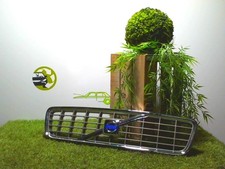 Calandre volvo 1 d'occasion Calandre volvo 1 d'occasion  La Chapelle-Saint-Luc