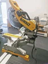 Dewalt double bevel for sale  THORNTON-CLEVELEYS