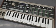 Sintetizzatore korg microkorg usato  Spedire a Italy