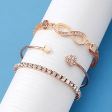 Set braccialetti donna usato  Catania
