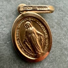 Ciondolo oro carati usato  Rimini