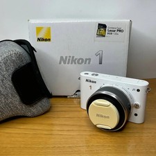 Fotocamera digitale nikon usato  Garbagnate Milanese