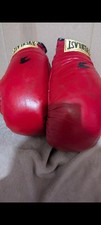 Par de luvas desbotadas assinadas por George Foreman comprar usado  Enviando para Brazil