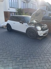 Breaking mini cooper for sale Breaking mini cooper for sale  SOUTHEND-ON-SEA