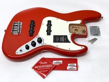 Guitarra vermelha ALNICO V genuína MIM Fender PLAYER II Jazz J baixo CORPO DE AMIEIRO CARREGADO comprar usado  Enviando para Brazil